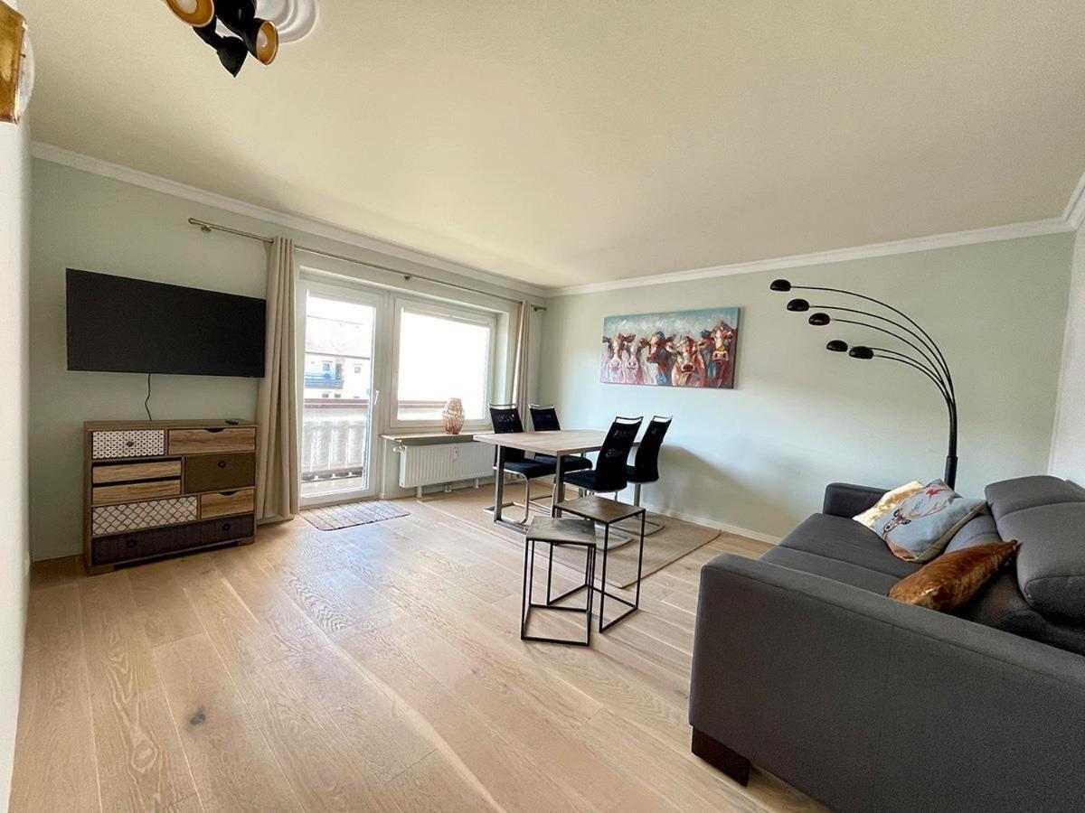 אוברשטאופן Ferienwohnung Heller מראה חיצוני תמונה